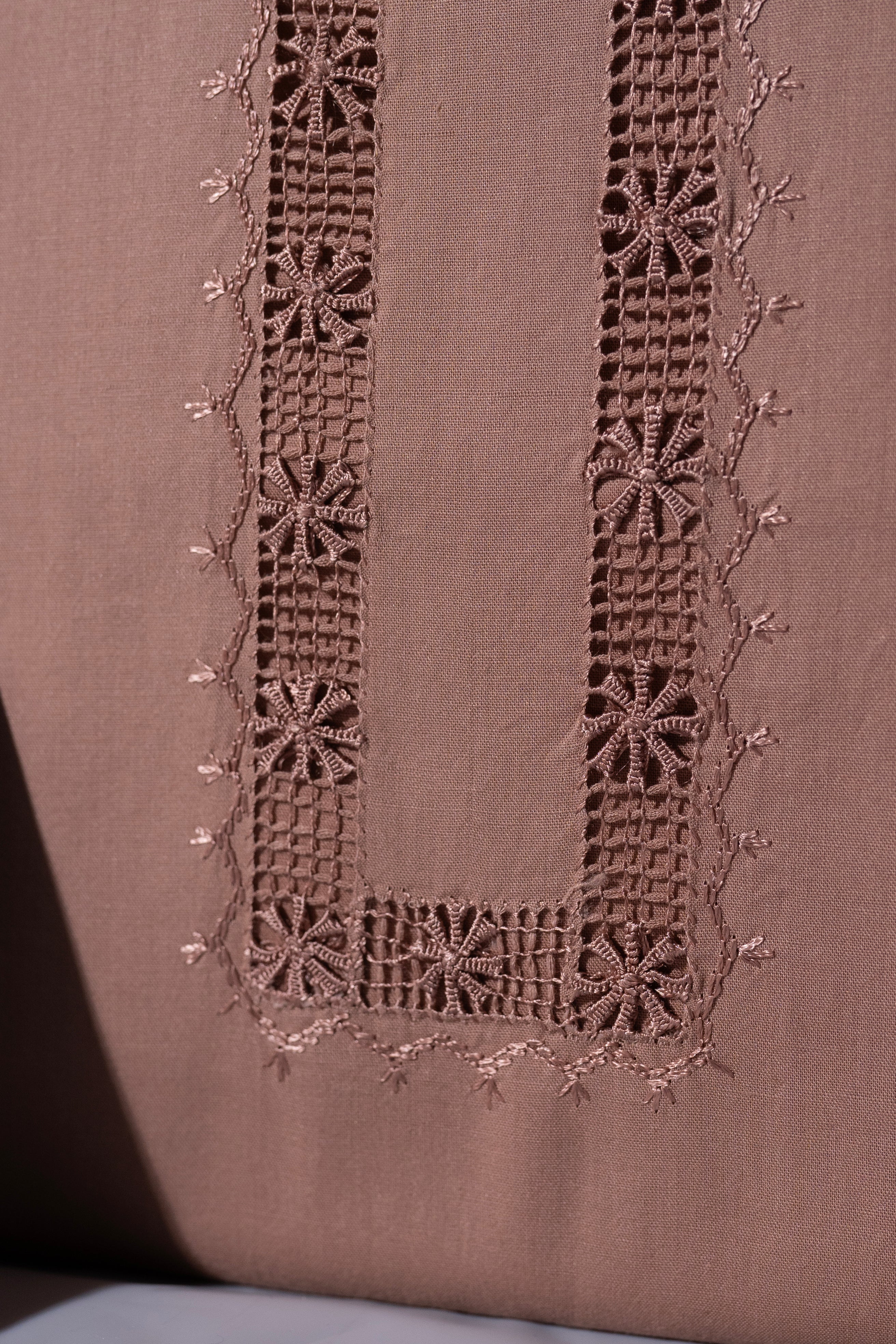 Raah-e-Nur - Dusty Rose