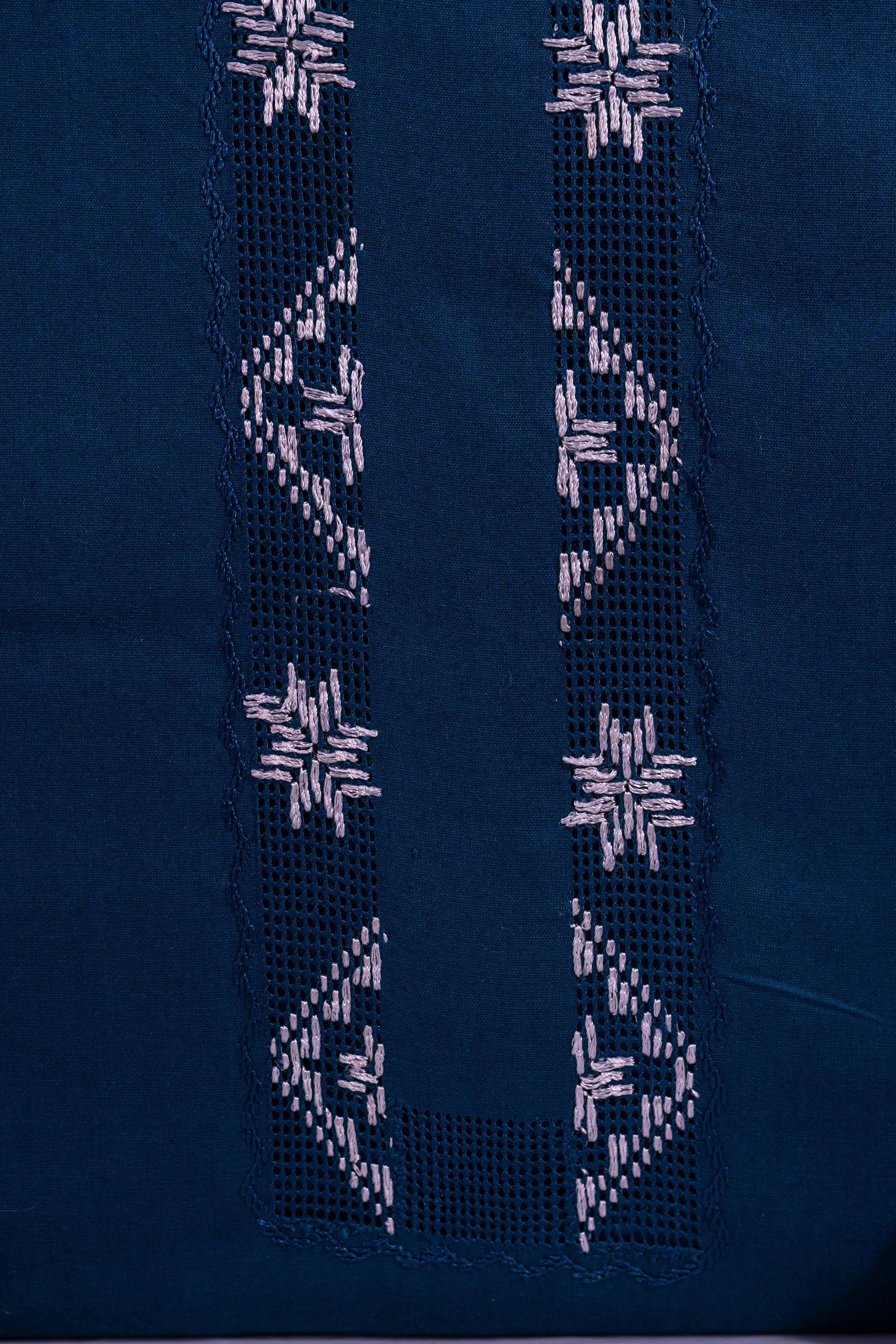 Noorast – Deep Teal